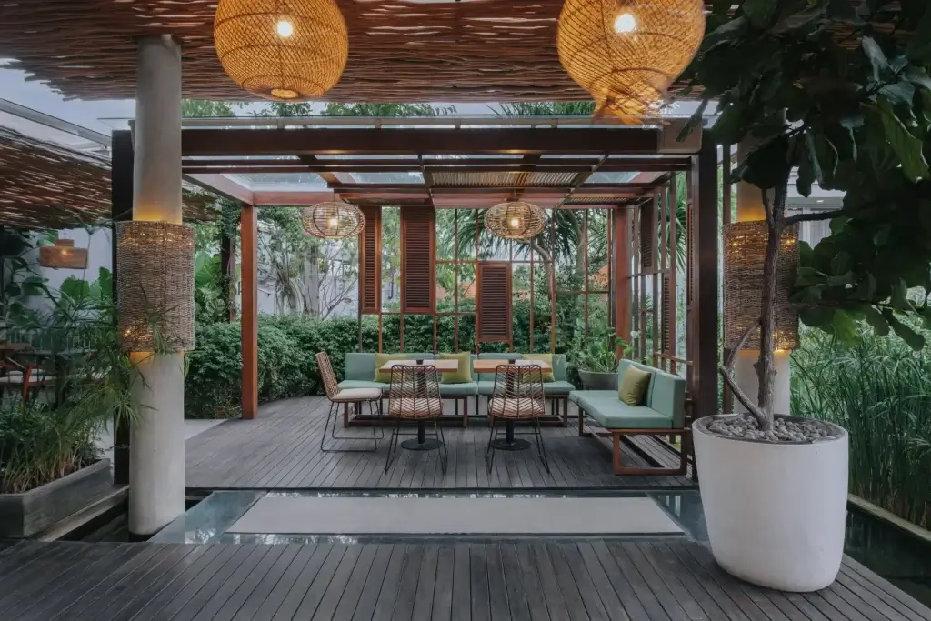 Cozy Open-Air Guest Lounge at Rimbun Canggu